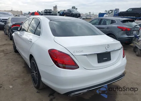 2020 Mercedes-Benz C 300 from USA, damaged, VIN W1KWF8DB7LR594966